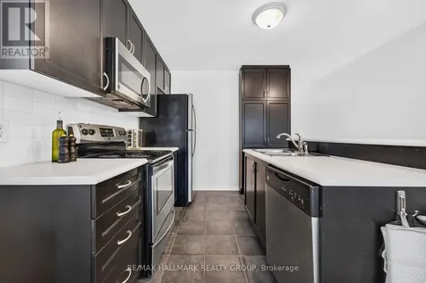 2591 Longfields Drive Ottawa ON K2J 2L7