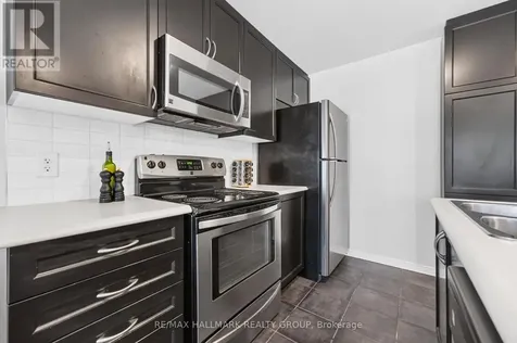 2591 Longfields Drive Ottawa ON K2J 2L7