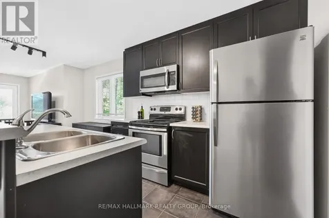 2591 Longfields Drive Ottawa ON K2J 2L7