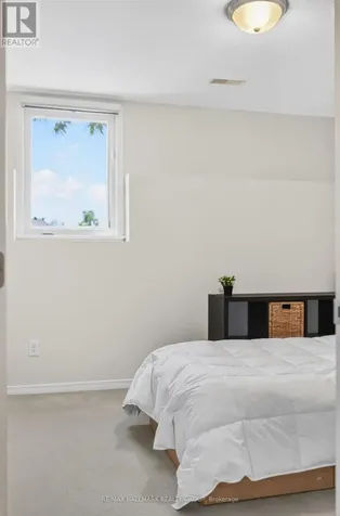 2591 Longfields Drive Ottawa ON K2J 2L7