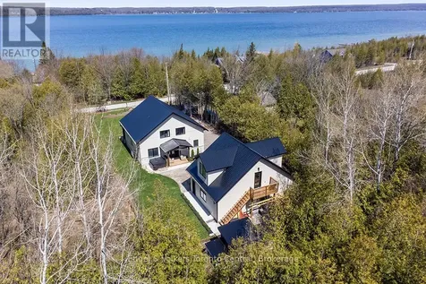138 Wilson Drive Georgian Bluffs ON N0H 2T0