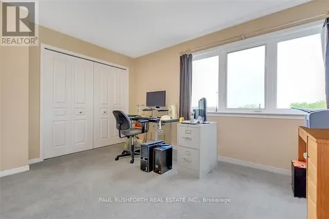 301 Mosaic Private Ottawa ON K2K 0H1