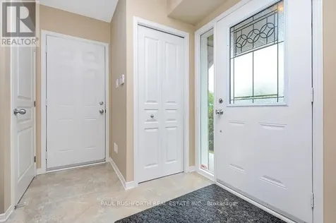 301 Mosaic Private Ottawa ON K2K 0H1