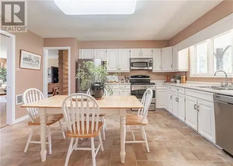 197 Laurier Street W Azilda ON P0M 1B0