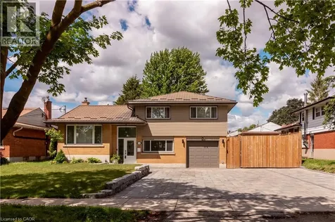 304 Greenfield Avenue Kitchener ON N2C 1E1