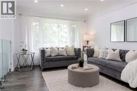 304 Greenfield Avenue Kitchener ON N2C 1E1