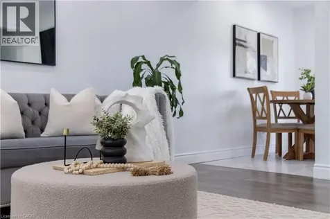304 Greenfield Avenue Kitchener ON N2C 1E1