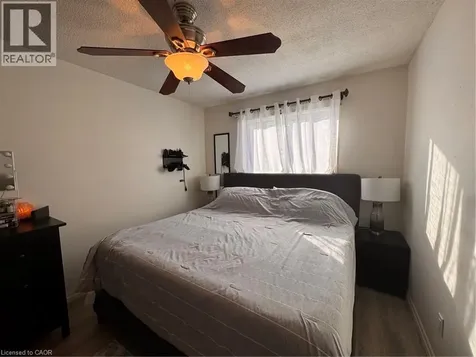 19 Dalzell Avenue Brampton ON L6Z 1H1