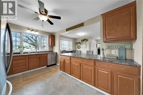 4165 William Street Beamsville ON L3J 0K7