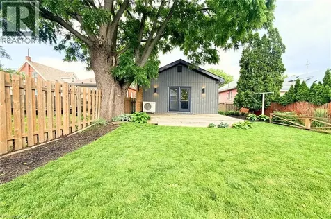 42 Strathcona Avenue Brantford ON N3S 1T5