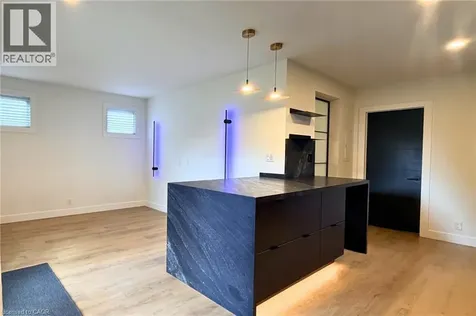 42 Strathcona Avenue Brantford ON N3S 1T5