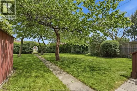 2340 Aubin Windsor ON N8W 4L5