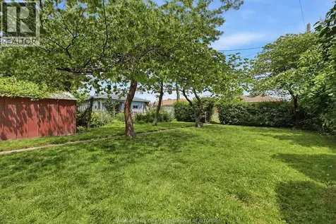 2340 Aubin Windsor ON N8W 4L5