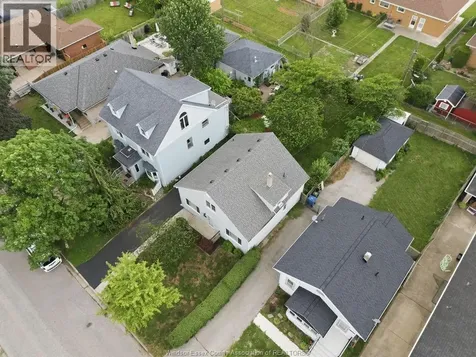 2340 Aubin Windsor ON N8W 4L5
