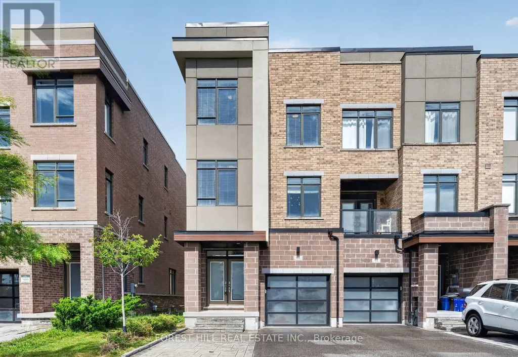 96 Salterton Circle Vaughan ON L6A 4Z2