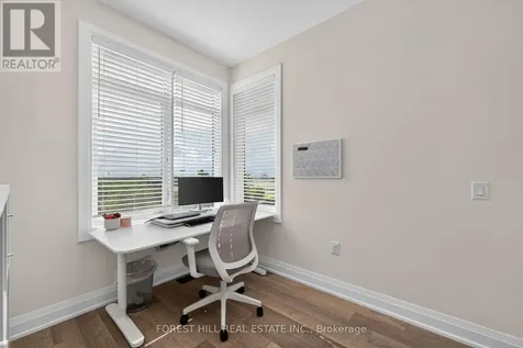 96 Salterton Circle Vaughan ON L6A 4Z2