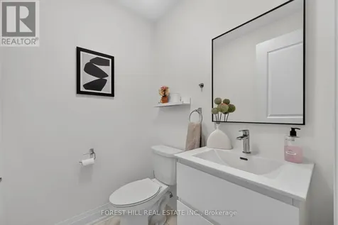 96 Salterton Circle Vaughan ON L6A 4Z2