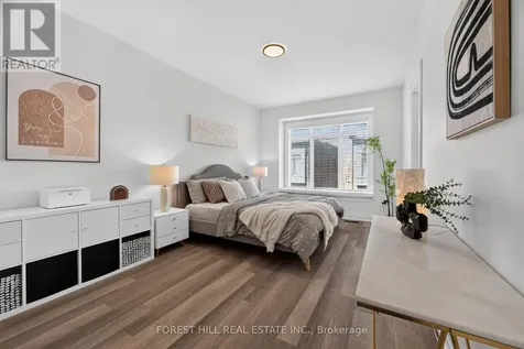 96 Salterton Circle Vaughan ON L6A 4Z2