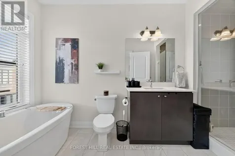 96 Salterton Circle Vaughan ON L6A 4Z2