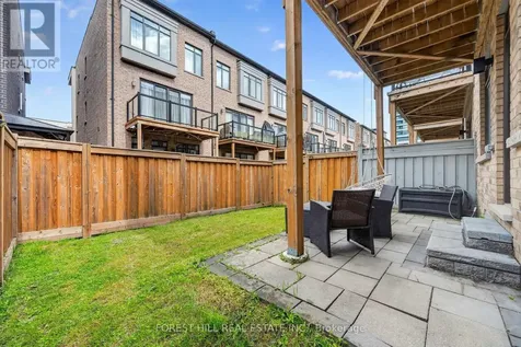 96 Salterton Circle Vaughan ON L6A 4Z2