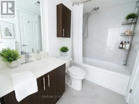 75 Norman Bethune Avenue Richmond Hill (beaver Creek Business Park) ON L4B 0B6
