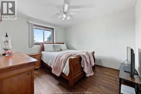 1251 Huntwick Place Lasalle ON N9H 2B4