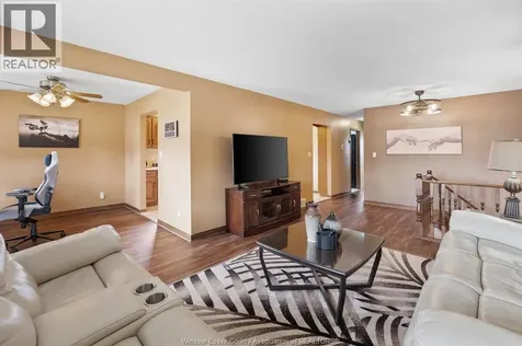 1251 Huntwick Place Lasalle ON N9H 2B4