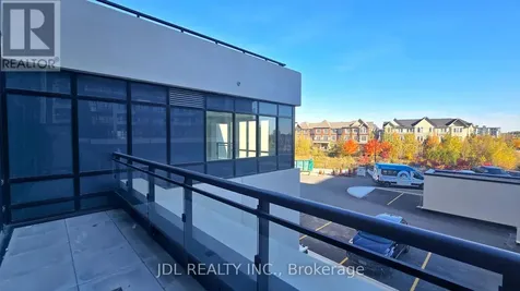 395 Dundas Street West Oakville (go Glenorchy) ON L6M 5R8