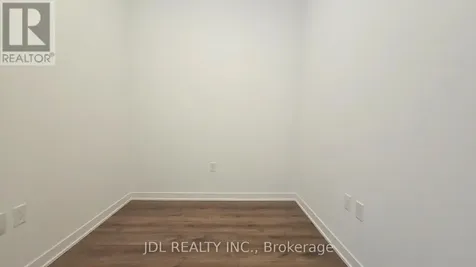 395 Dundas Street West Oakville (go Glenorchy) ON L6M 5R8