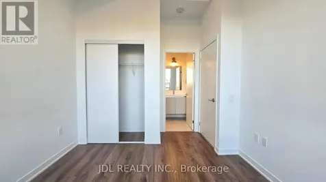 395 Dundas Street West Oakville (go Glenorchy) ON L6M 5R8