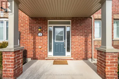 3 Alnwick Avenue Caledon ON L7C 3P5