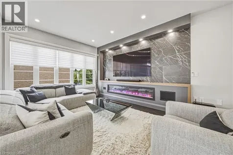 55 Robarts Drive Ancaster ON L9K 0H5