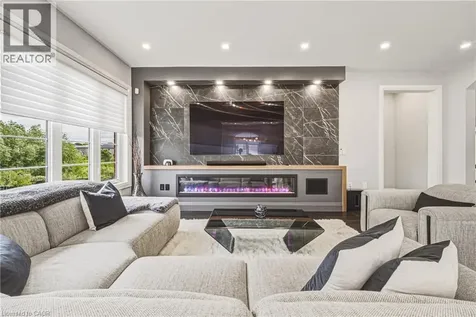 55 Robarts Drive Ancaster ON L9K 0H5