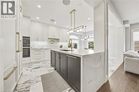 55 Robarts Drive Ancaster ON L9K 0H5