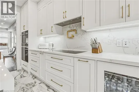55 Robarts Drive Ancaster ON L9K 0H5