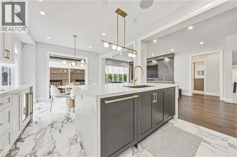 55 Robarts Drive Ancaster ON L9K 0H5
