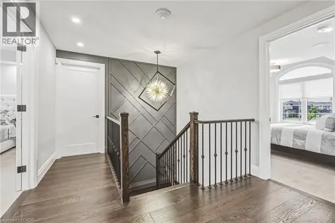 55 Robarts Drive Ancaster ON L9K 0H5