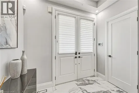 55 Robarts Drive Ancaster ON L9K 0H5