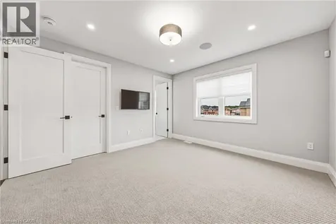 55 Robarts Drive Ancaster ON L9K 0H5