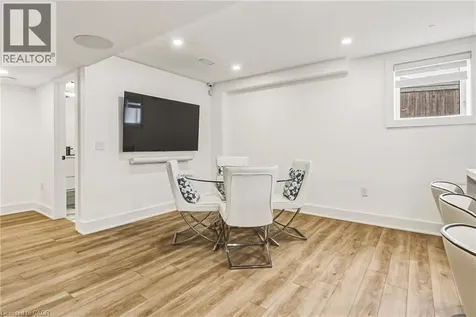55 Robarts Drive Ancaster ON L9K 0H5