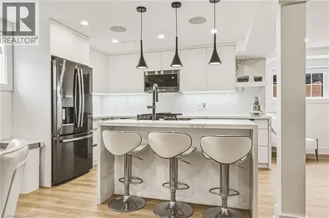 55 Robarts Drive Ancaster ON L9K 0H5