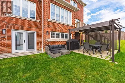 55 Robarts Drive Ancaster ON L9K 0H5