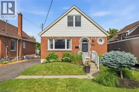 216 Summerhill Avenue Hamilton ON L8K 3N7