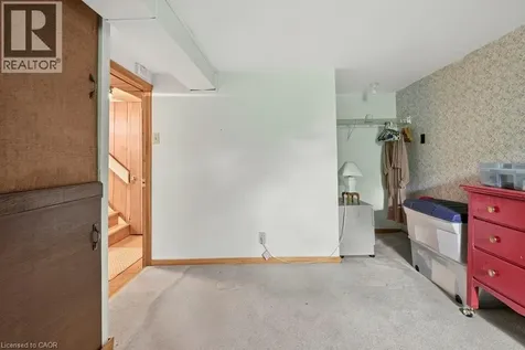16 Sussex Street Hamilton ON L8S 2E1