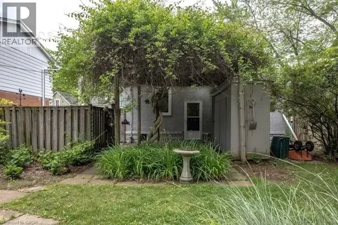 16 Sussex Street Hamilton ON L8S 2E1