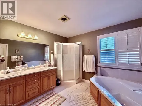 765 Chesapeake Drive Waterloo ON N2K 4G3