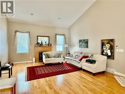 765 Chesapeake Drive Waterloo ON N2K 4G3