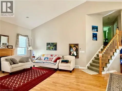 765 Chesapeake Drive Waterloo ON N2K 4G3