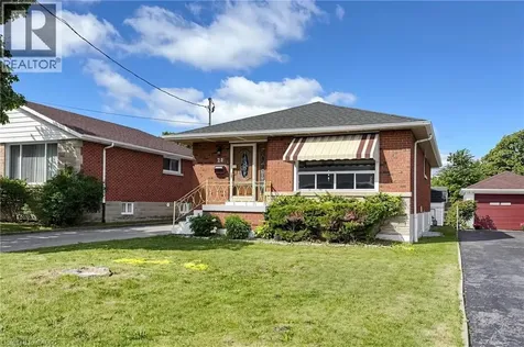28 Warren Avenue Hamilton ON L9A 3C6