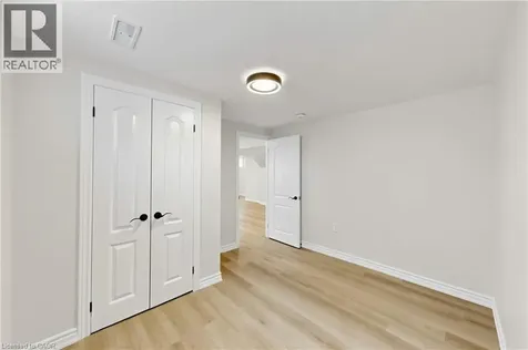 28 Warren Avenue Hamilton ON L9A 3C6